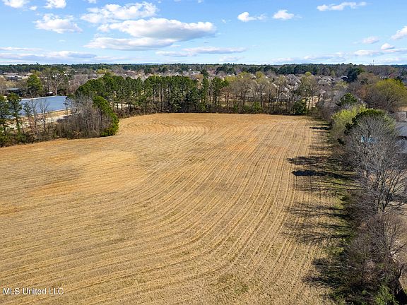 5th image of Old Fannin Rd