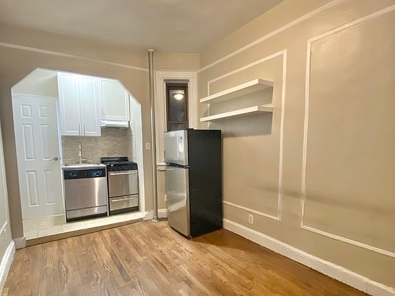 3rd image of 509 E 81st St #5A