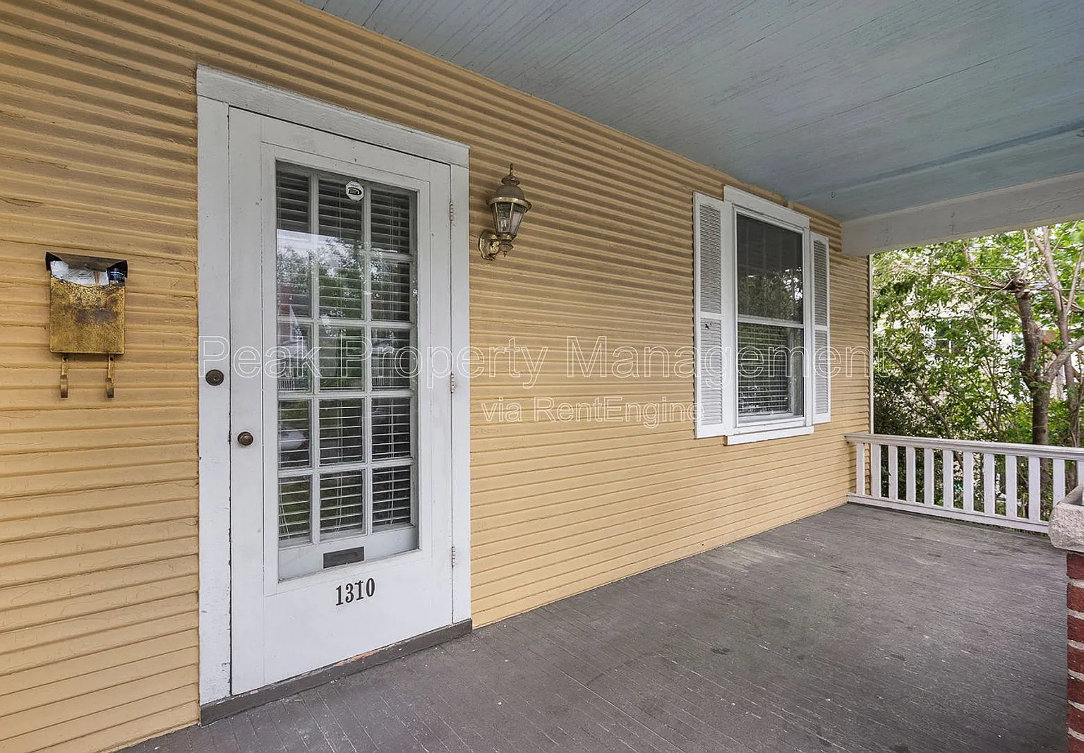 3 bed, 1.5 bath, 1344 sqft, $2,550 — Photo 4