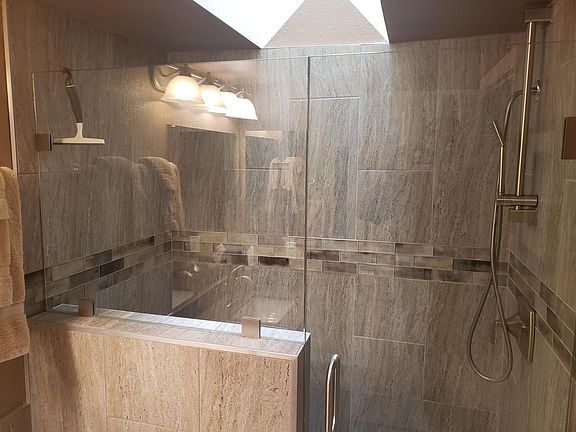 5th image of 5211 E Shea Blvd #2104