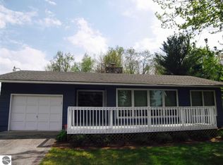 5585 S Macfarlane Rd, Glen Arbor, MI 49636