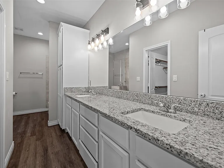 14603 Sanour Dr — Photo 20
