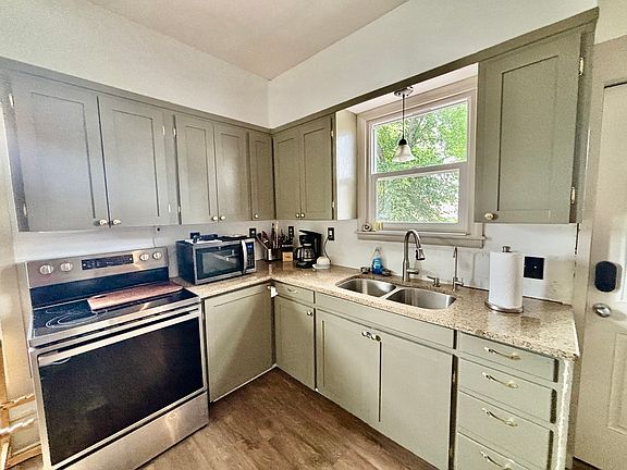 5th image of 211 W Marshall St