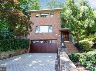 1152 Randolph Rd, Mc Lean, VA 22101