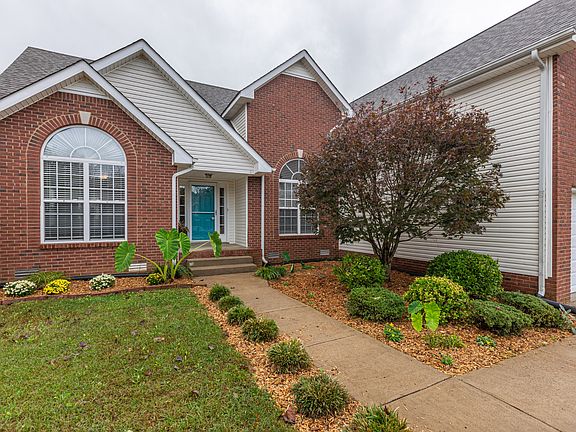 4th image of 3340 Victoria Ct