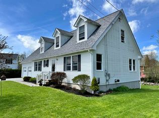 16 Edgewood Dr, Rutland, VT 05701