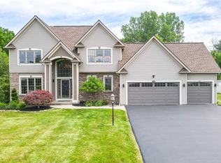 814 Houston Rd, Webster, NY 14580