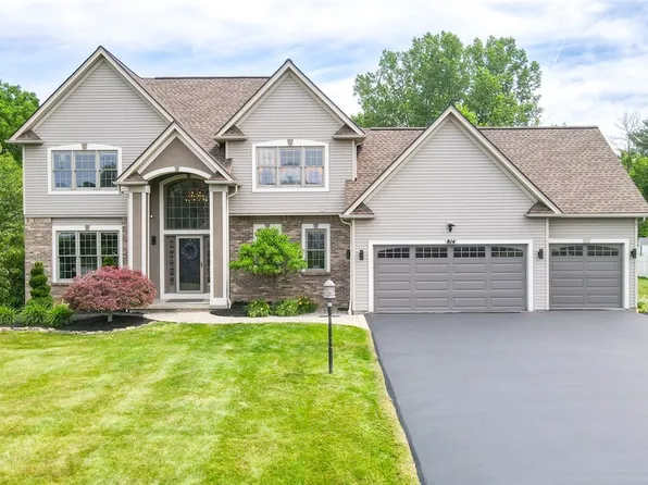 814 Houston Rd, Webster, NY 14580