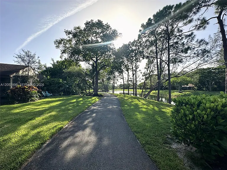 11703 Timbers Way #11703 — Photo 31