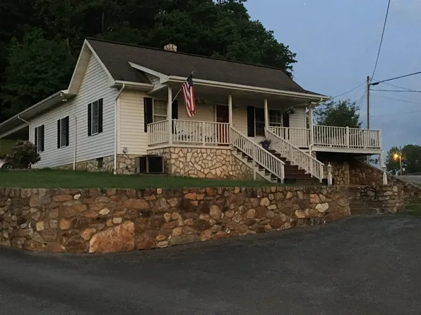 980 N Main St, Sparta, NC 28675