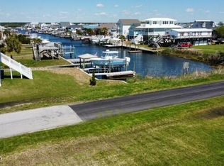 3rd St, Holly Ridge, NC 28445