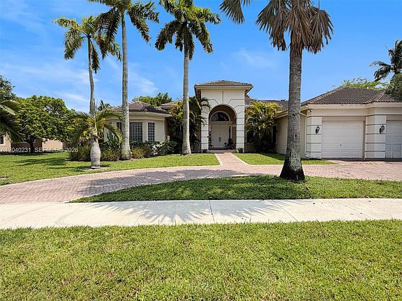 4th image of 15298 SW 34th St