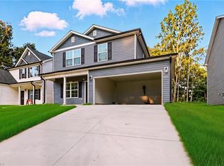 3716 Country Ridge Rd, Greensboro, NC 27405