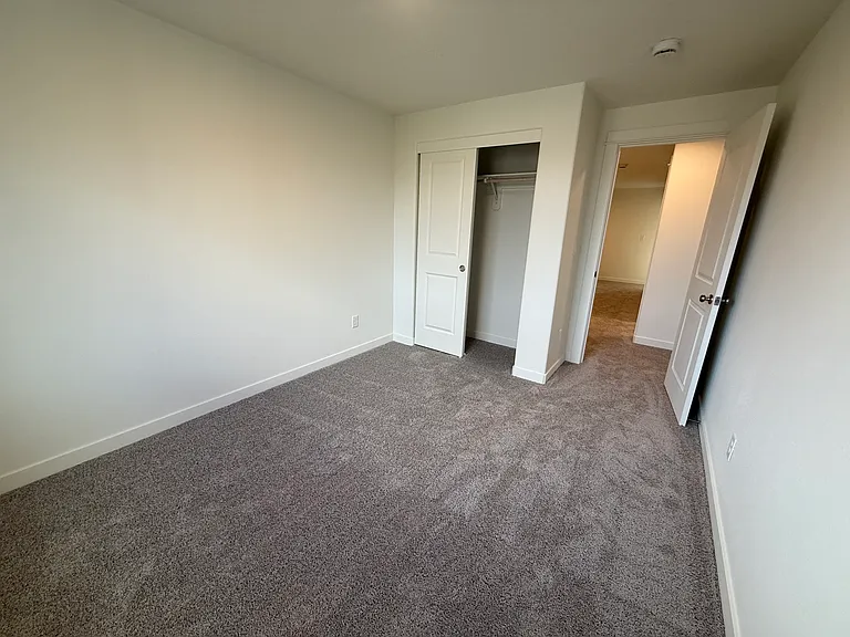 Brosterhous Townhomes — Photo 13