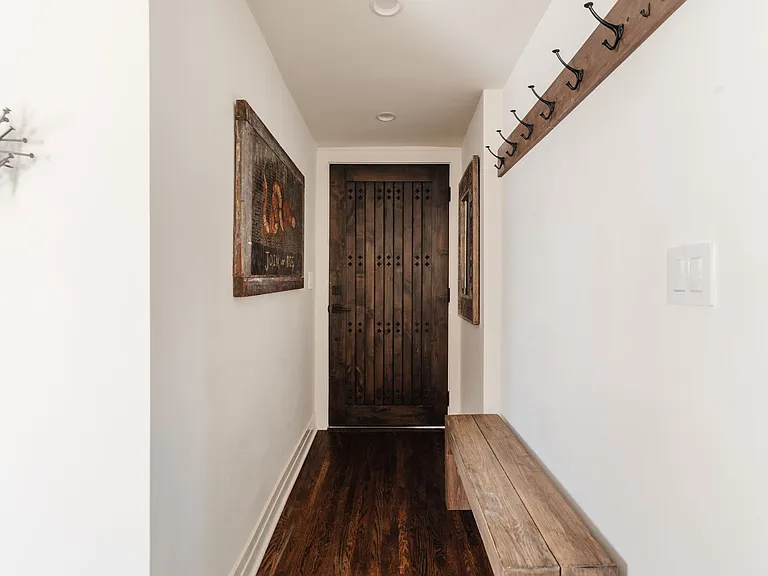 1622 Glyndon Ave — Photo 12