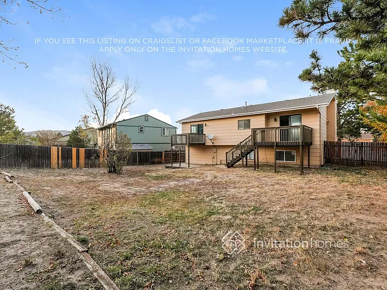 2925 Rhapsody Dr — Photo 17