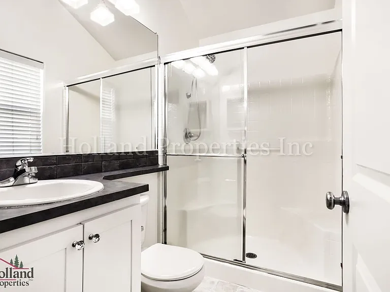 16028 SW Gage Ln — Photo 15