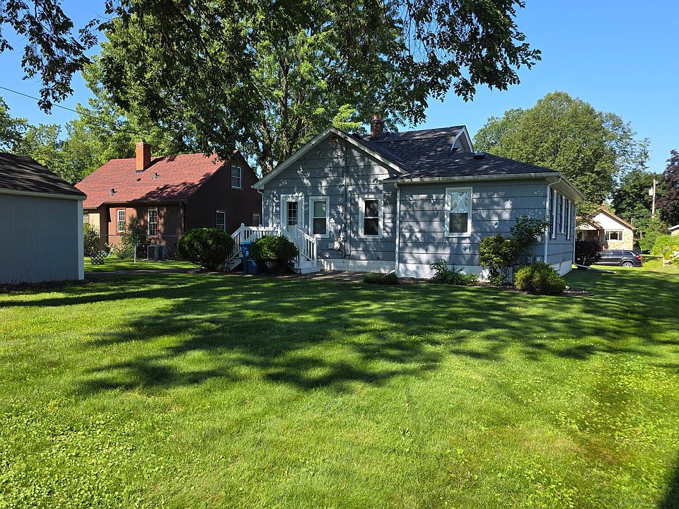 1st image of 3922 Zane Ave N