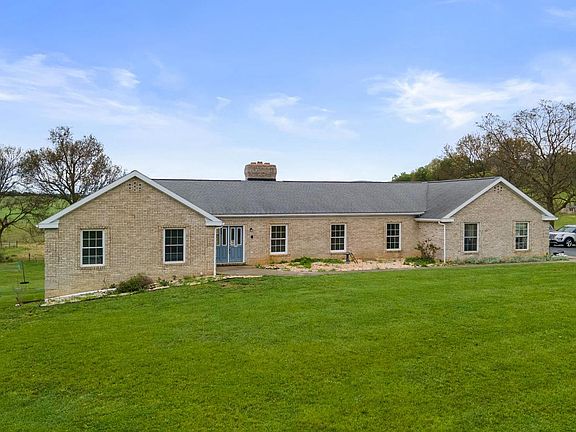 4th image of 21712 Chewsville Rd