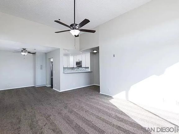 4th image of 5990 Dandridge Ln Unit 200