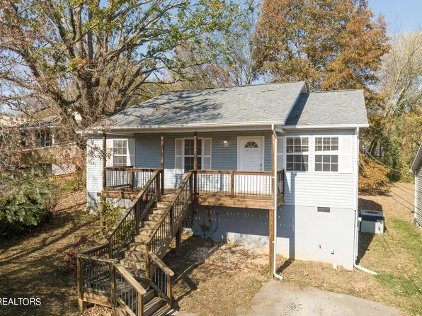 2135 Bernhurst Dr, Knoxville, TN 37918