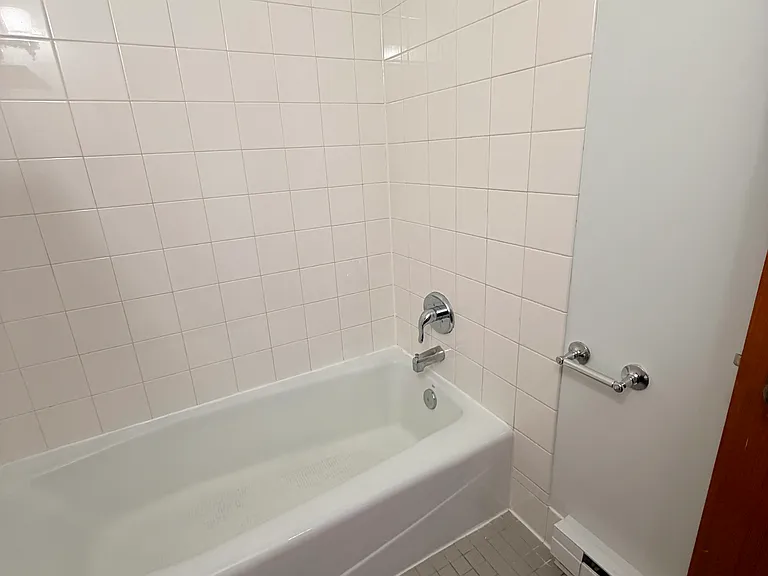 3738 Chicago Ave #2 — Photo 11