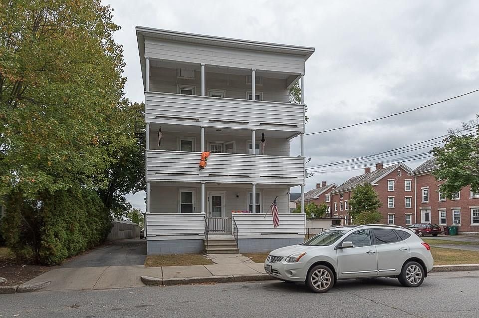 83 Temple St Woonsocket RI Zillow