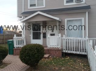 417 Collins St, Joliet, IL 60432