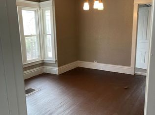 1135 Rainbow Dr, Waterloo, IA 50701