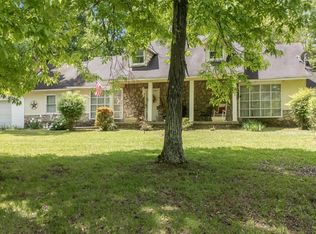 114 Glover Ln, Shelbyville, TN 37160