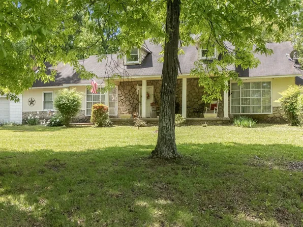 114 Glover Ln, Shelbyville, TN 37160