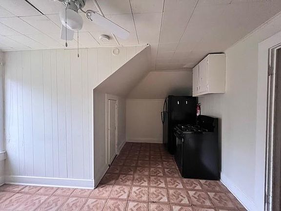 4th image of 1530 W 4th Ave APT C