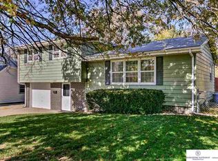 12606 N St, Omaha, NE 68137