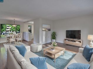 2108 Tice Creek Dr APT 1, Walnut Creek, CA 94595