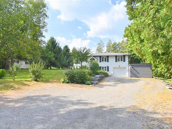 5th image of 843 Governors Rd