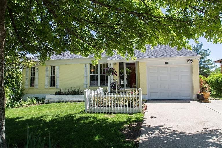 1st image of 6208 Apple Valley Ct