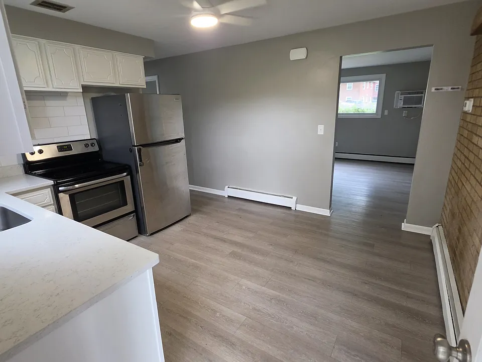 3555 N Vista St NW #2