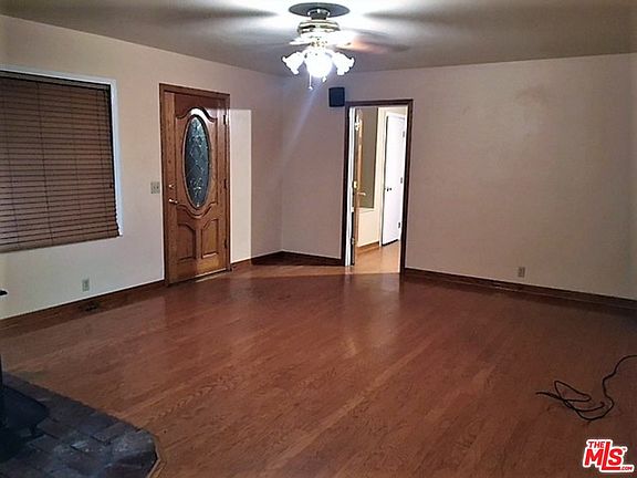 4th image of 915 S Jenifer Ave