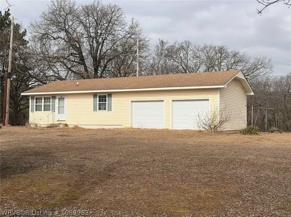 1002 Hester St, Hartford, AR 72938