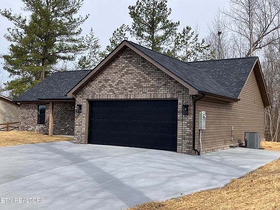 2nd image of 329 Timber Creek Rd