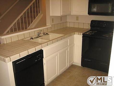 4th image of 19299 Cottonwood Dr
