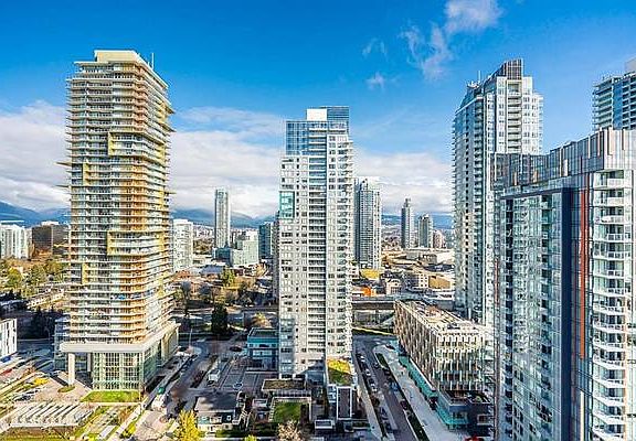 3rd image of 6463 Silver Ave #1