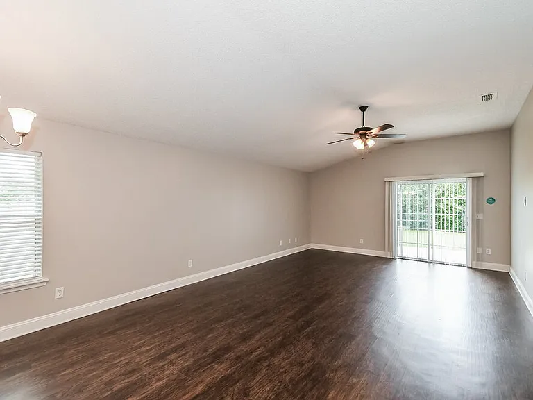 8785 Chambore Dr — Photo 3