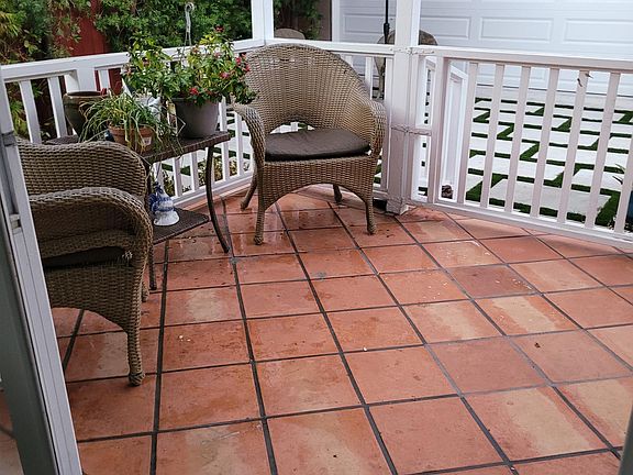 4th image of 8839 Cashio St