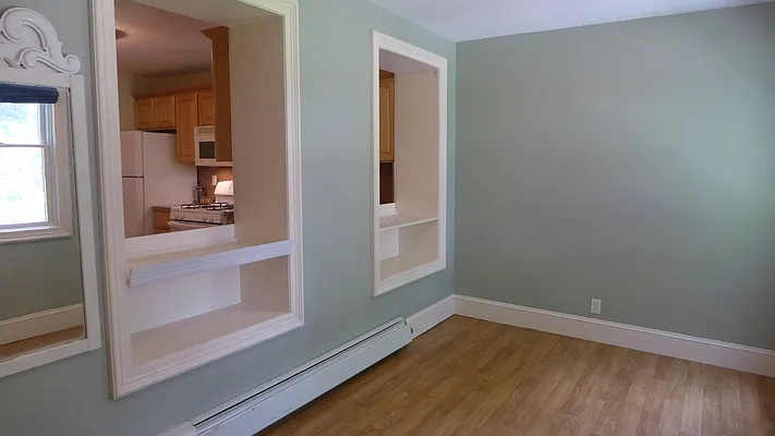 Rented by Garfield Realty  | media 17