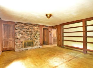 221 Jefferson St, Greenfield, MO 65661