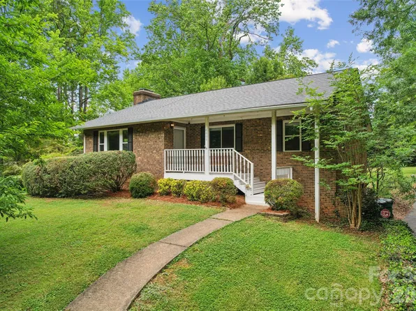 6606 Ludell Ln, Charlotte, NC 28215