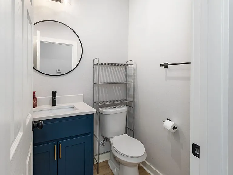 129 Winchester Pl — Photo 5