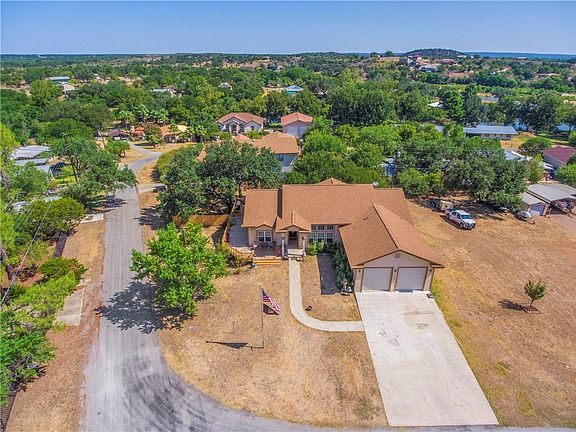 4th image of 722 Pleasantview Dr