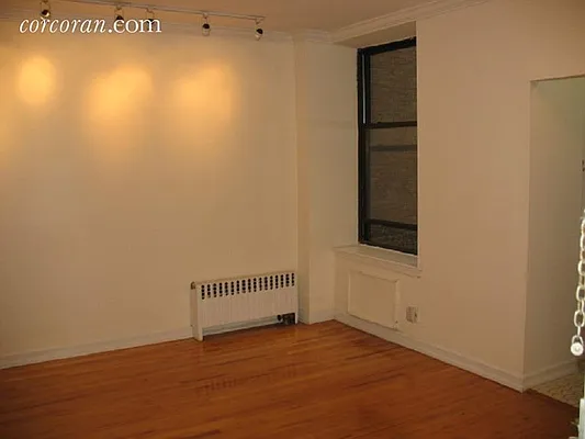 Rented by Corcoran | media 9